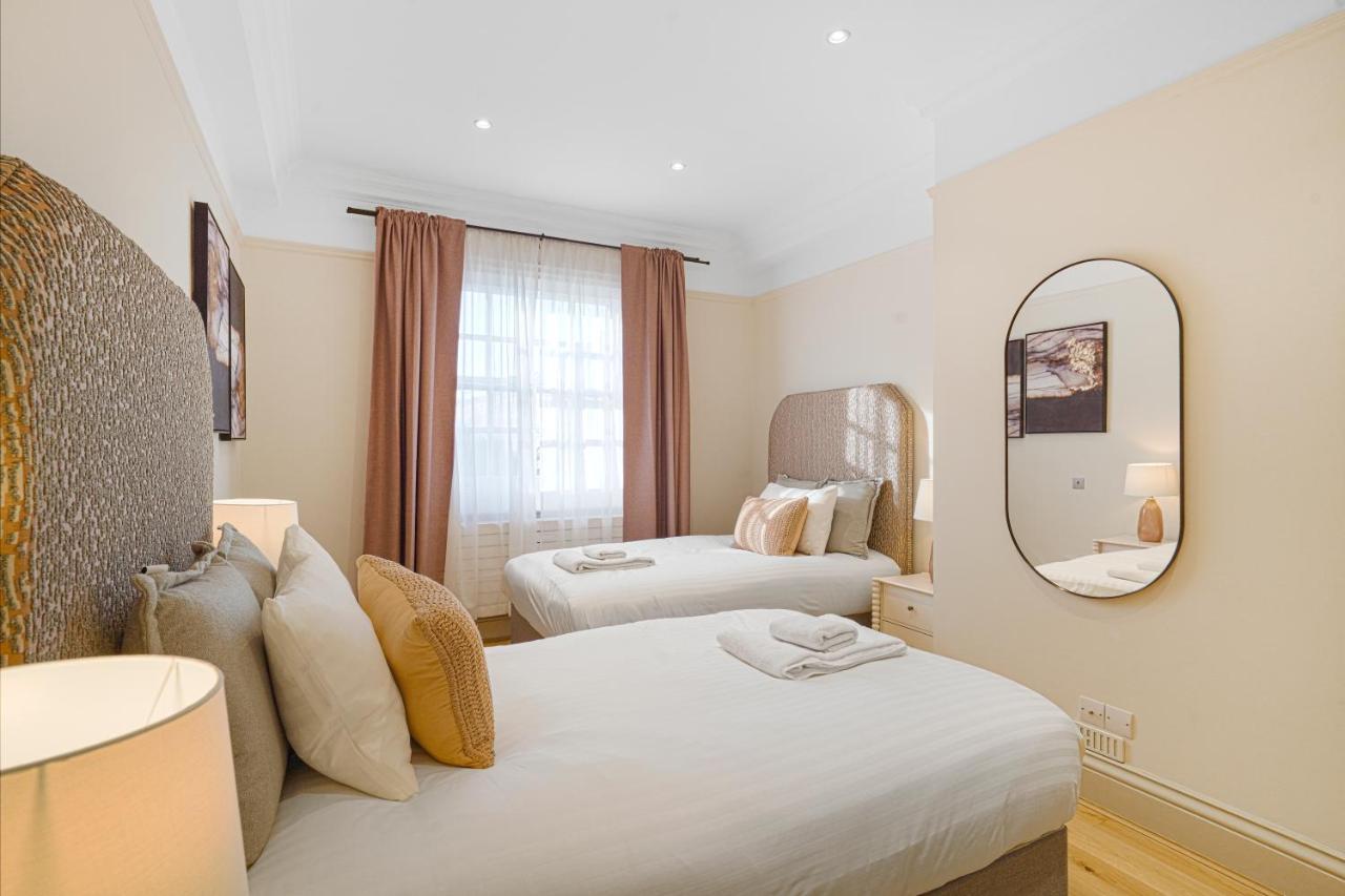 Appartamento Spacious And Modern 4 Beds In Kensington Londra