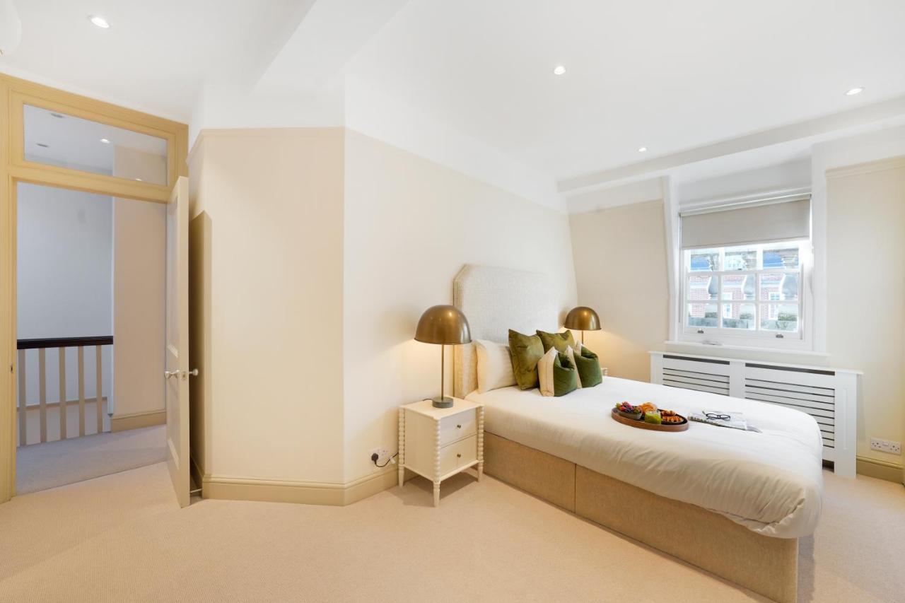 Appartamento Spacious And Modern 4 Beds In Kensington Londra